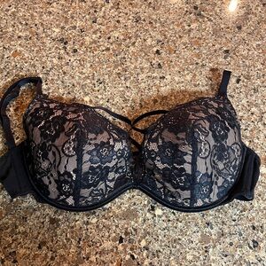 Adore Me black lace bra size 36DDD no size or brand tag
